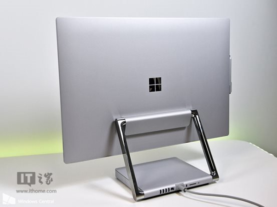 微软Surface Studio评测：它让你爱不释手，哪怕代价高昂