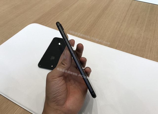 iPhone8和iPhone7哪个好 iPhone8和7区别对比