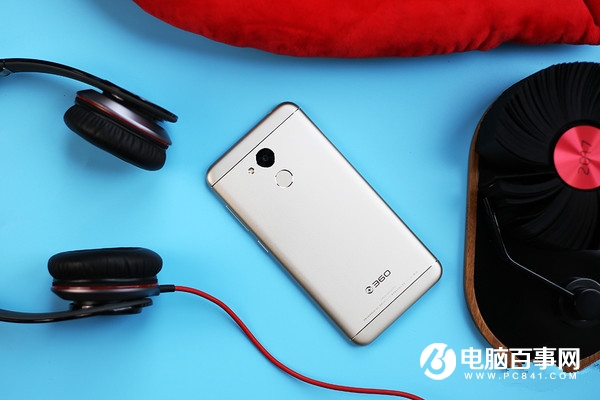 最近买什么手机好？2017各价位的高性价比手机推荐