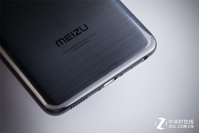 魅族15&15 Plus评测 全新神U配顶级拍照 