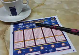 中彩在线/华彩控股两大彩票巨头三年纠纷落幕   体彩销量首次赶超福彩（图）