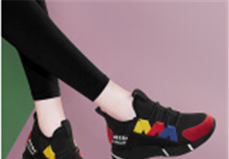 9月女鞋行业网络零售情况分析：零售总额达56.6亿 达芙妮品牌市场份额第一（附图表）