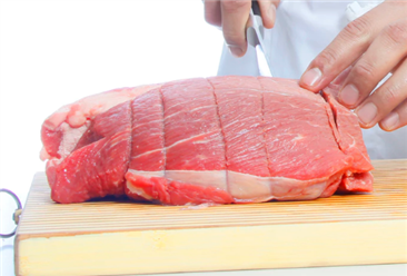 2020年1季度中国肉及杂碎出口量为6万吨，同比下降16.6%
