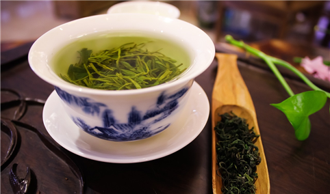 2024年中国茶产业市场前景预测研究报告（简版）