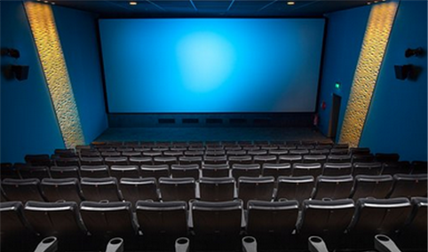 486家电影院复工首日票房1.38万元  2020年全国电影市场前景预测（图）